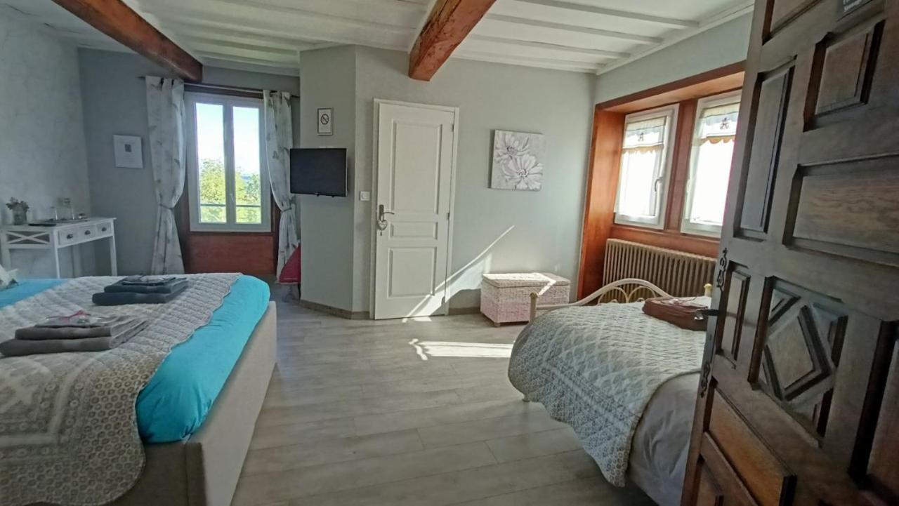Chambres D'Hotes La Dame Fines Puybegon Luaran gambar